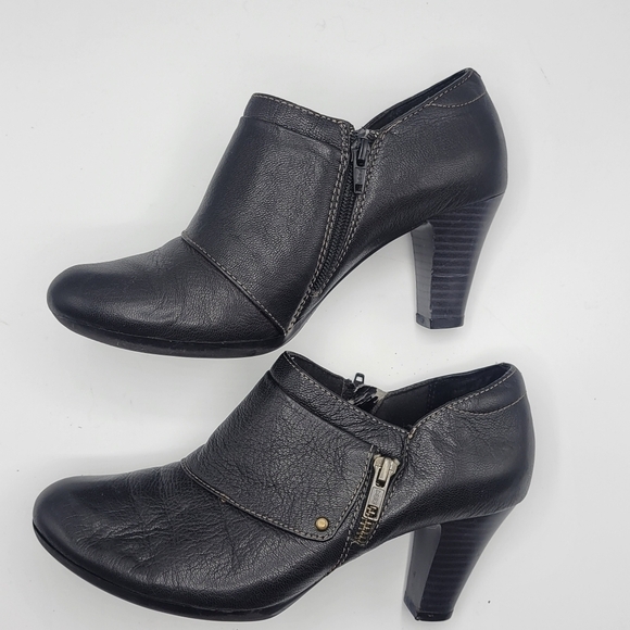 Clarks Bendables leather upper ankle booties size 8 1/2 M - Picture 10 of 16